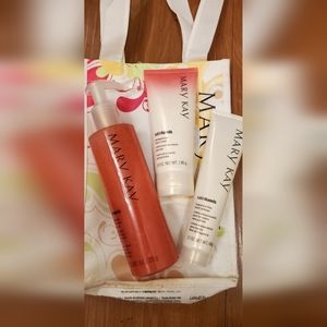 Mary kay satin hands set
